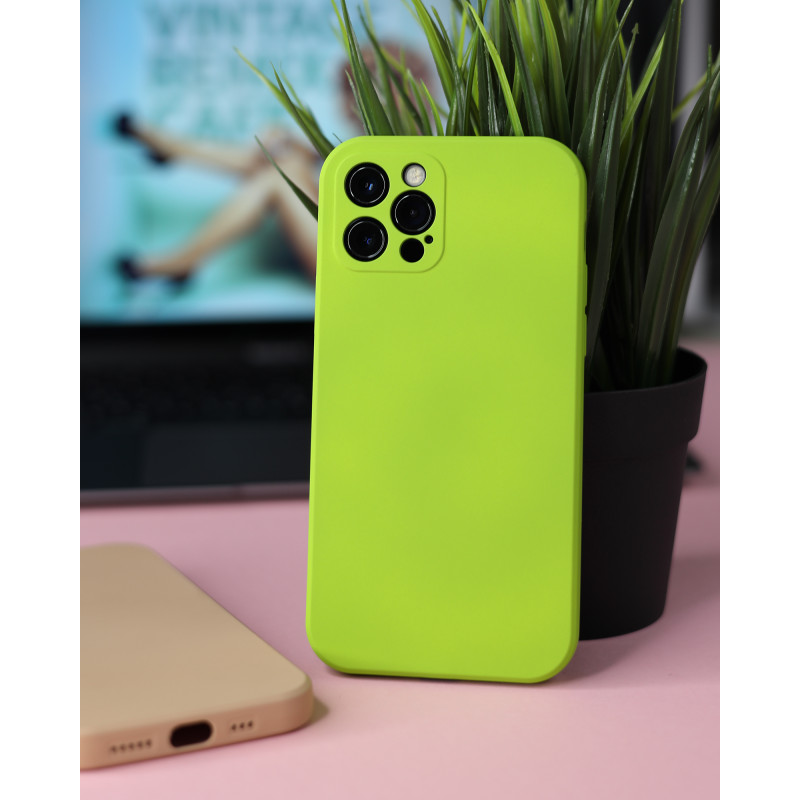 Силіконовий чохол SOFT Silicone Case для телефону iPhone 13 Pro (без лого) салатовий