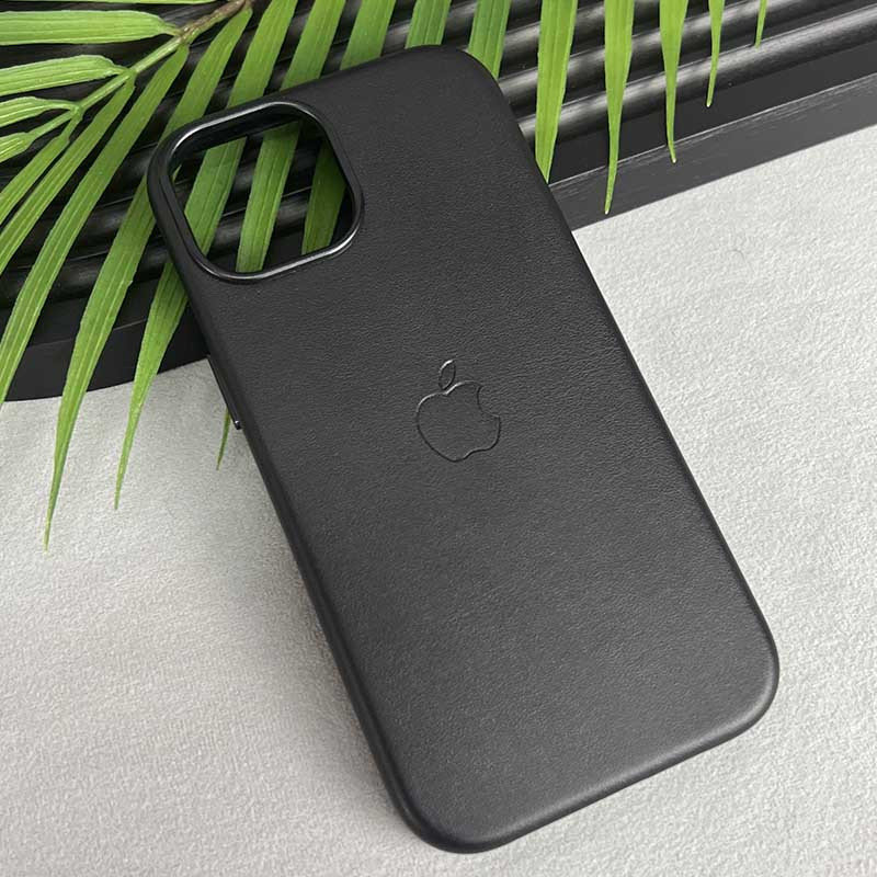 Кожаный чехол Leather Case (AAA) with MagSafe and Animation для Apple iPhone 15 Pro (6.1")