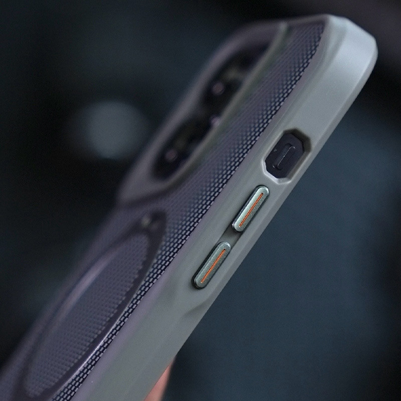 TPU+PC чехол Metal Buttons with MagSafe Carbon Ring для Apple iPhone 15 (6.1")