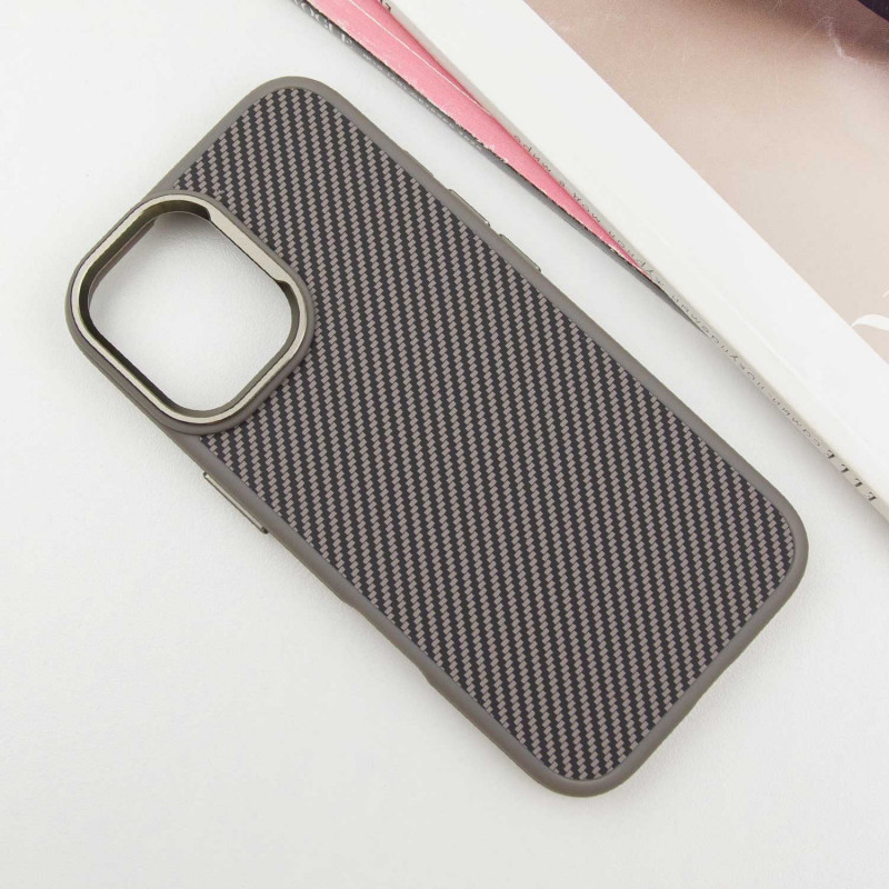 Чехол TPU+PC Carbon with MagSafe для Apple iPhone 16 (6.1")