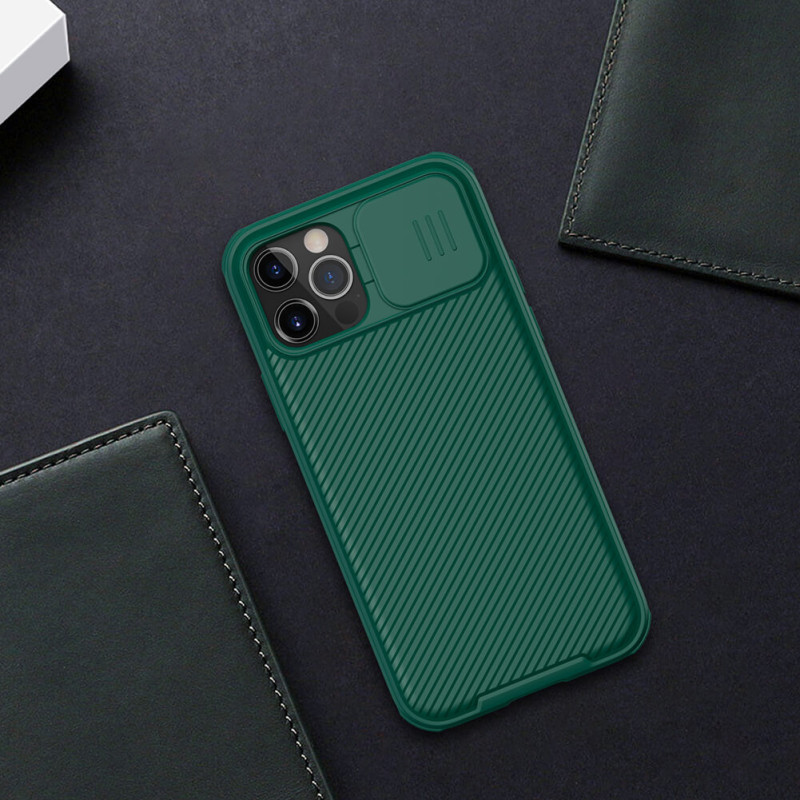 Карбоновая накладка Nillkin CamShield Pro для Apple iPhone 14 Pro (6.1")