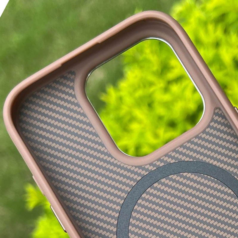 Чехол TPU+PC Carbon with MagSafe для Apple iPhone 16 Pro (6.3")