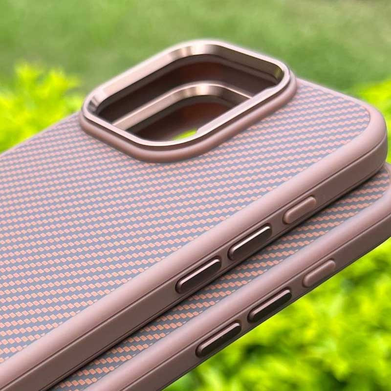 Чехол TPU+PC Carbon with MagSafe для Apple iPhone 16 Pro (6.3")