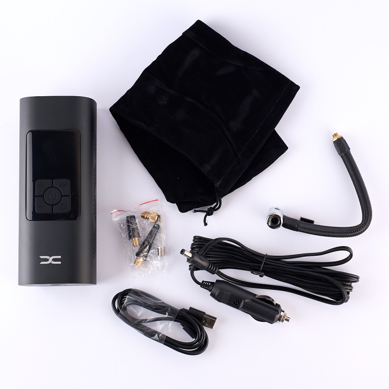 Портативний компресор для автомобіля DC CZ012 (6000 mAh) чорний