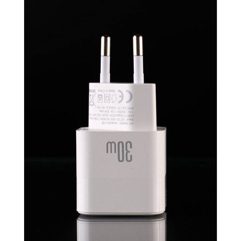 Мережевий зарядний пристрій DC 2в1 Lightning PD/30W/GaN Technology (CA-F06) білий