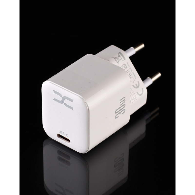 Мережевий зарядний пристрій DC 2в1 Type-C PD/30W/GaN Technology (CA-F06) білий
