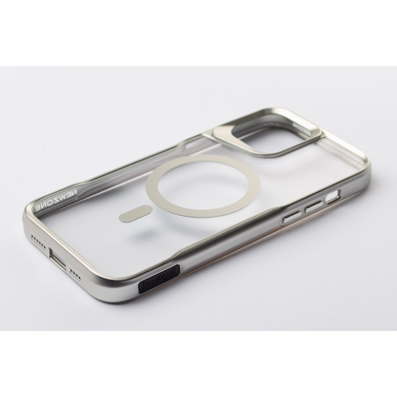 Пластиковий чохол MagSafe NEWZONE для телефону iPhone 15 Pro срібний