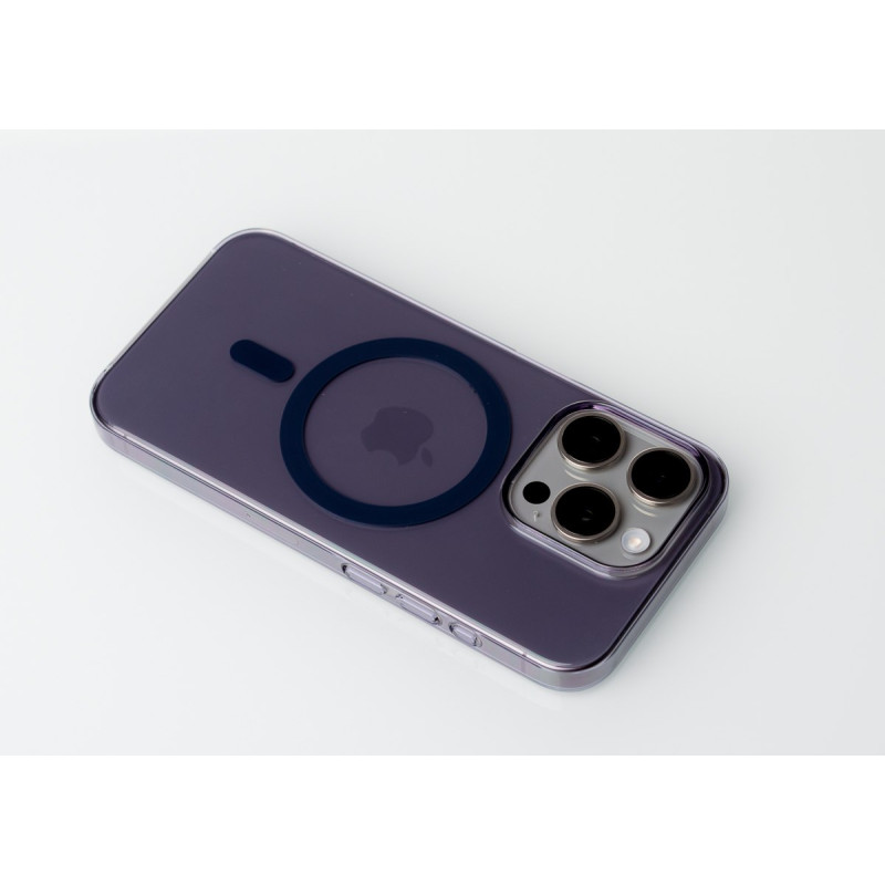 Пластиковий чохол OrigCase "Clear" with MagSafe для телефону iPhone 15 фіолетовий