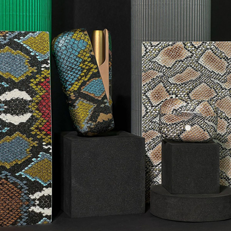 Захисна гідрогелева плівка BLADE Hydrogel Screen Protection back Leather series snake skin