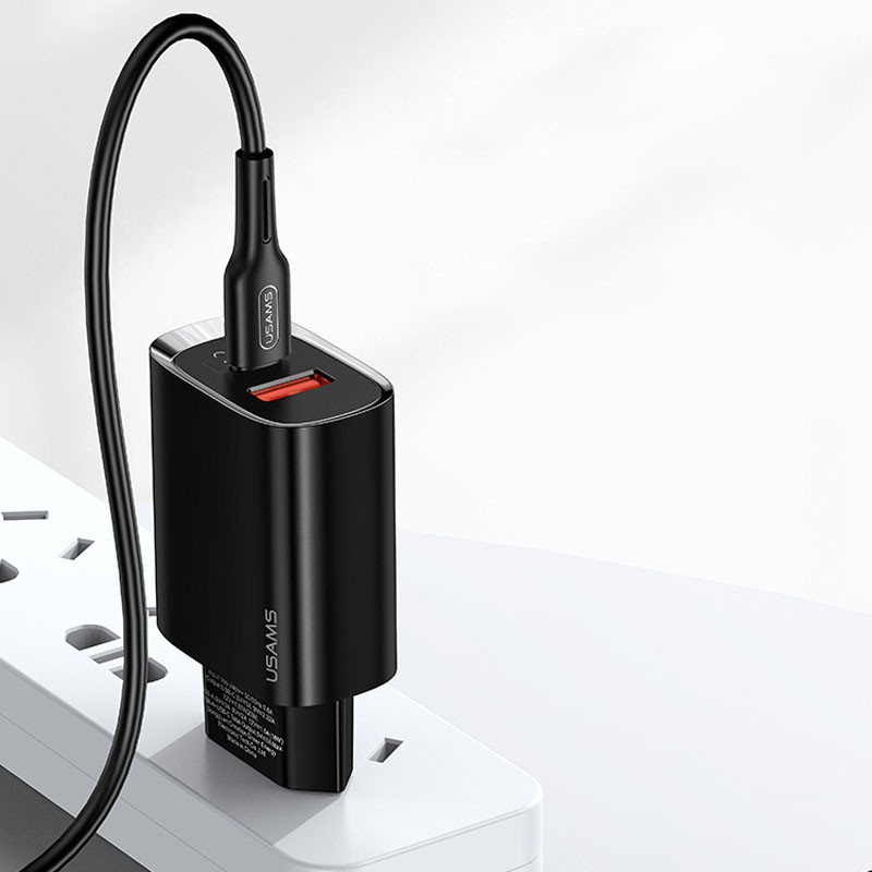 СЗУ Usams US-CC121 T35 QC3.0 + PD3.0 20W