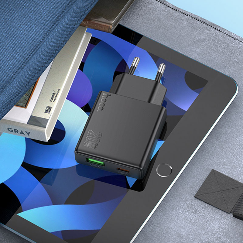СЗУ Hoco N38 Delgado PD20W+QC3.0 (1USB-A/1C)