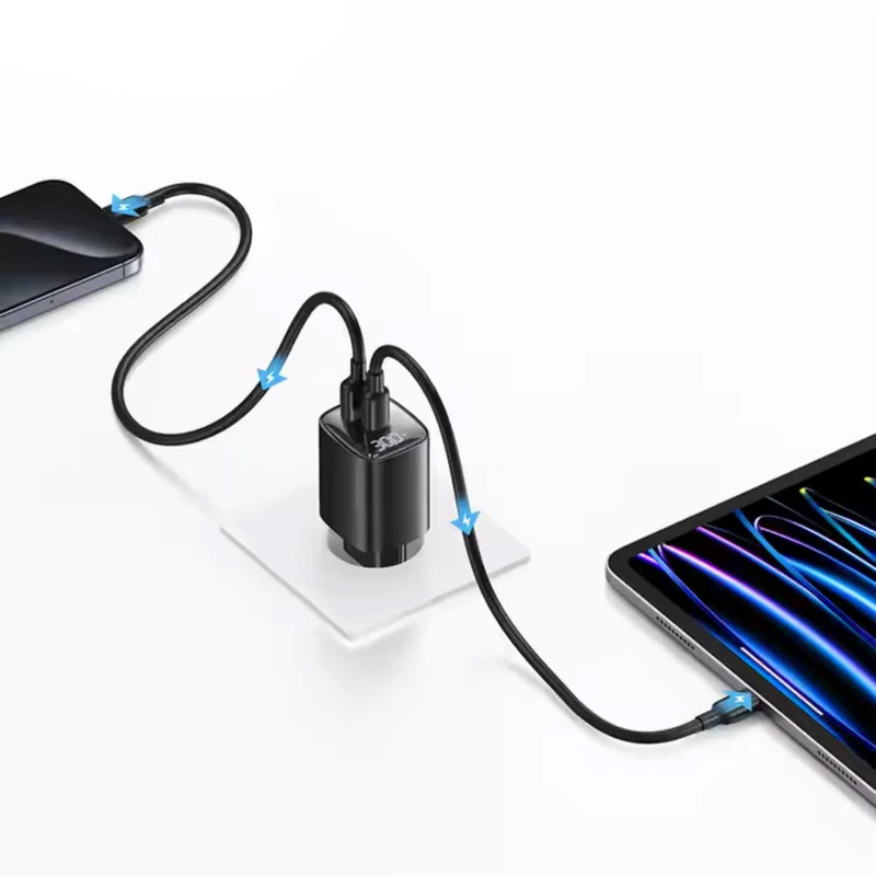 Уценка СЗУ Usams US-CC229 GaN Digital Display XC Ser. 30W (1USB-A/1C)