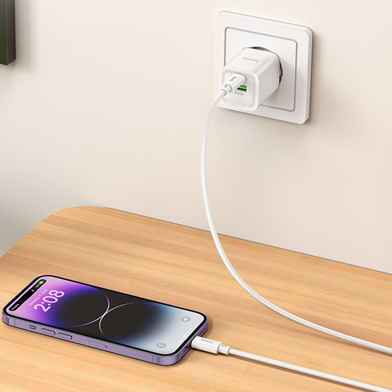 СЗУ Hoco C149A Charm PD30W+QC3.0 (1USB-A/1C) + кабель Type-C to Lightning